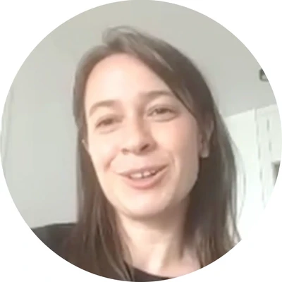 Fleur, accompagné·e par Claire Lemoine